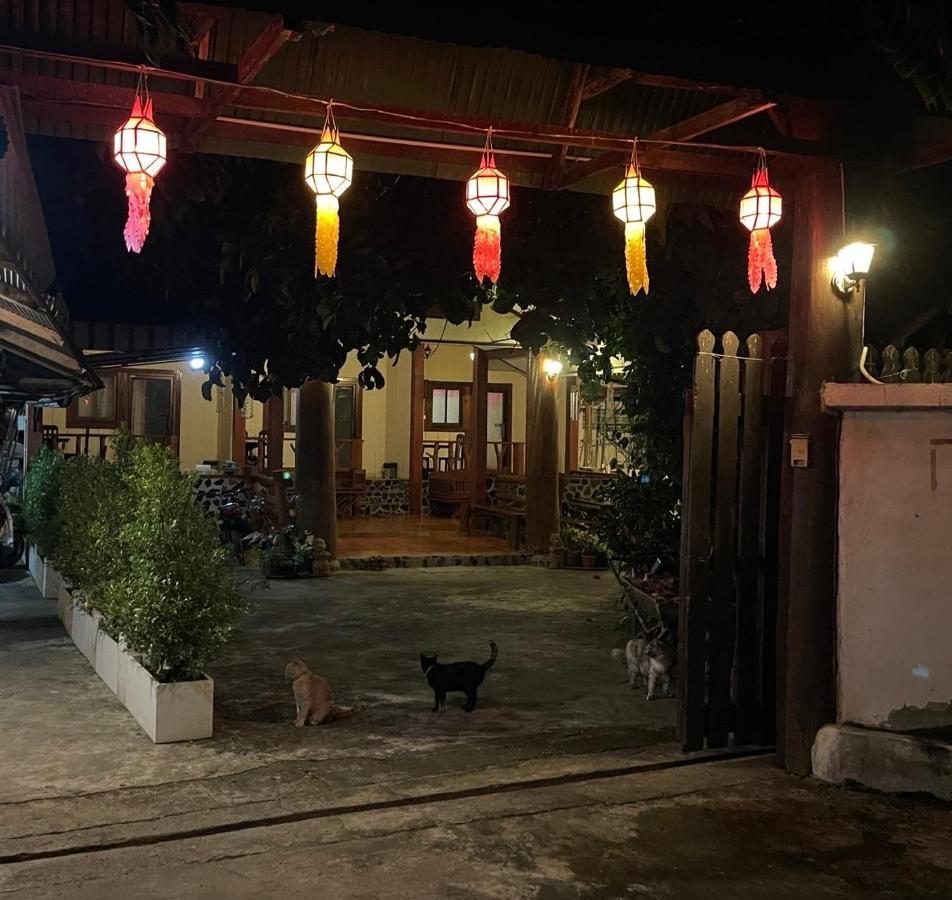 Lungsonhouse Pai Villa Exterior foto